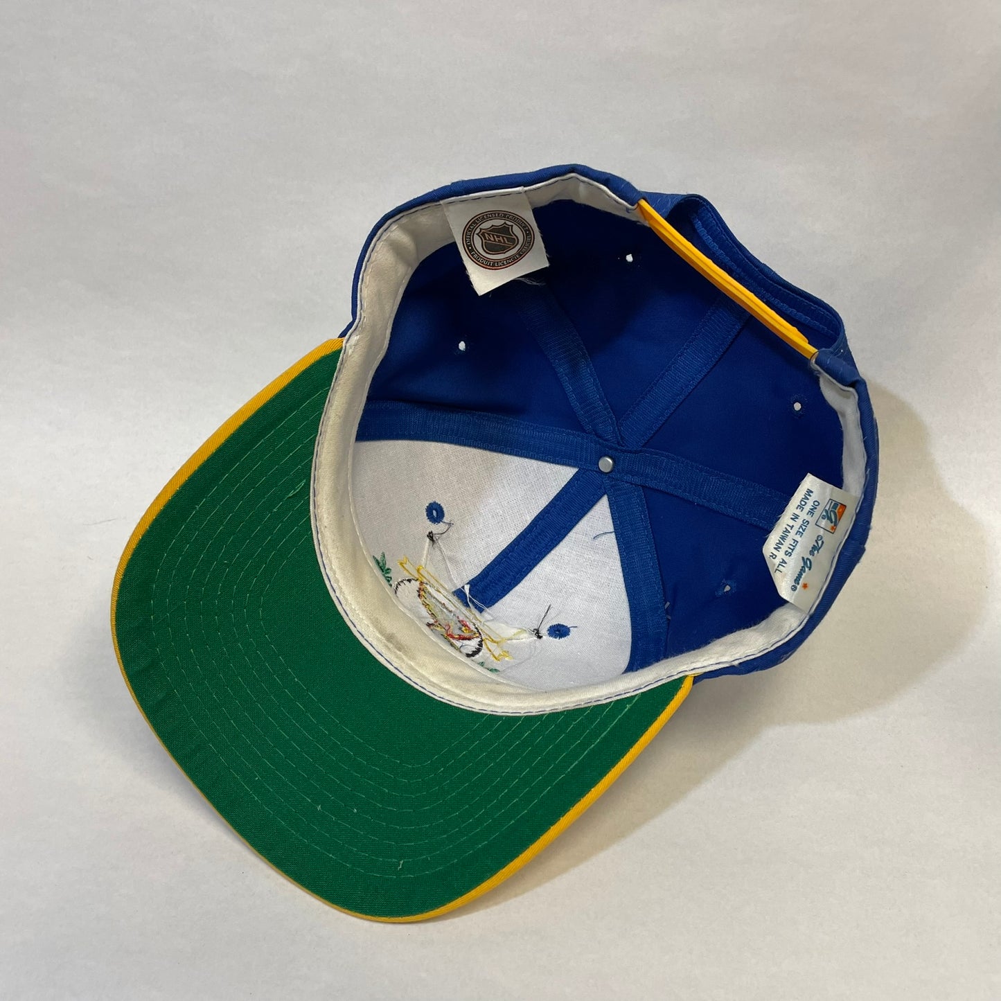 Vintage St. Louis Blues NHL Snapback
