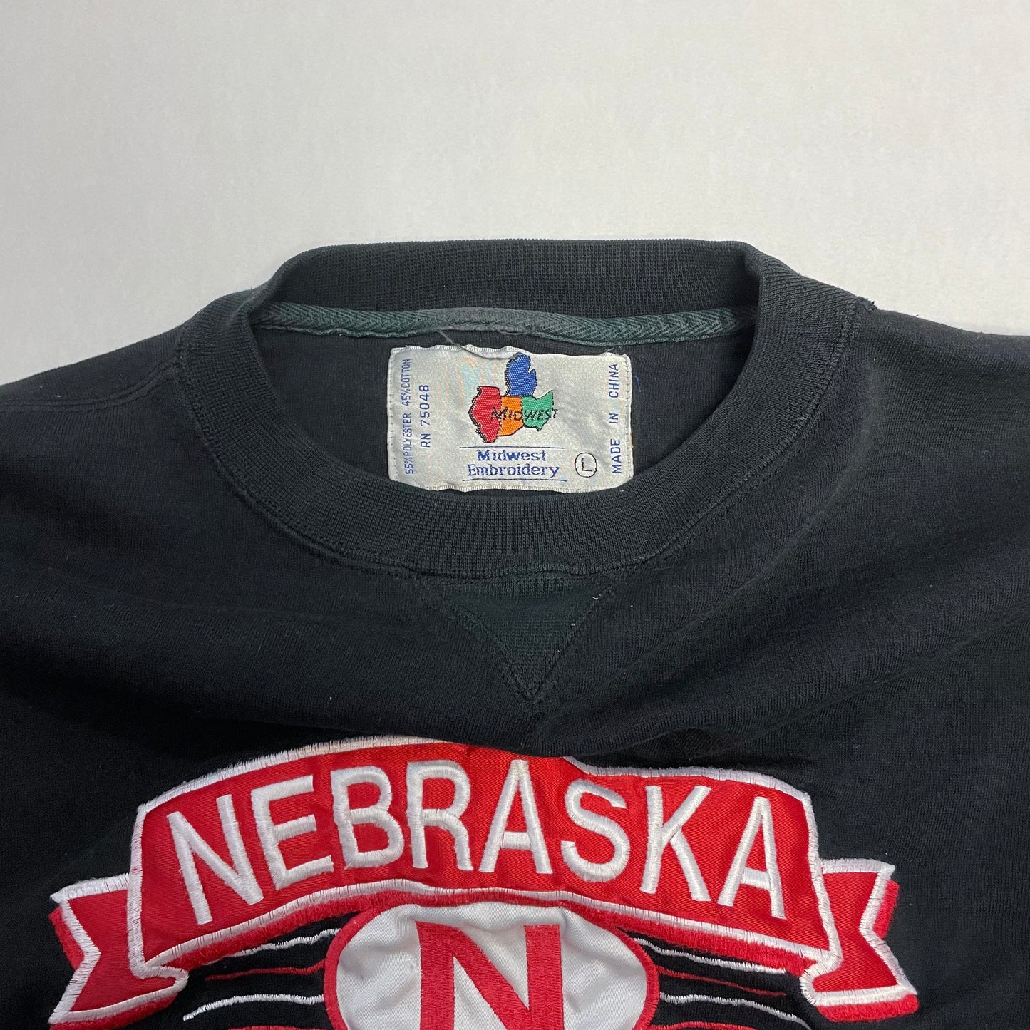Vintage Nebraska Huskers Midwest Embroidery Crewneck L