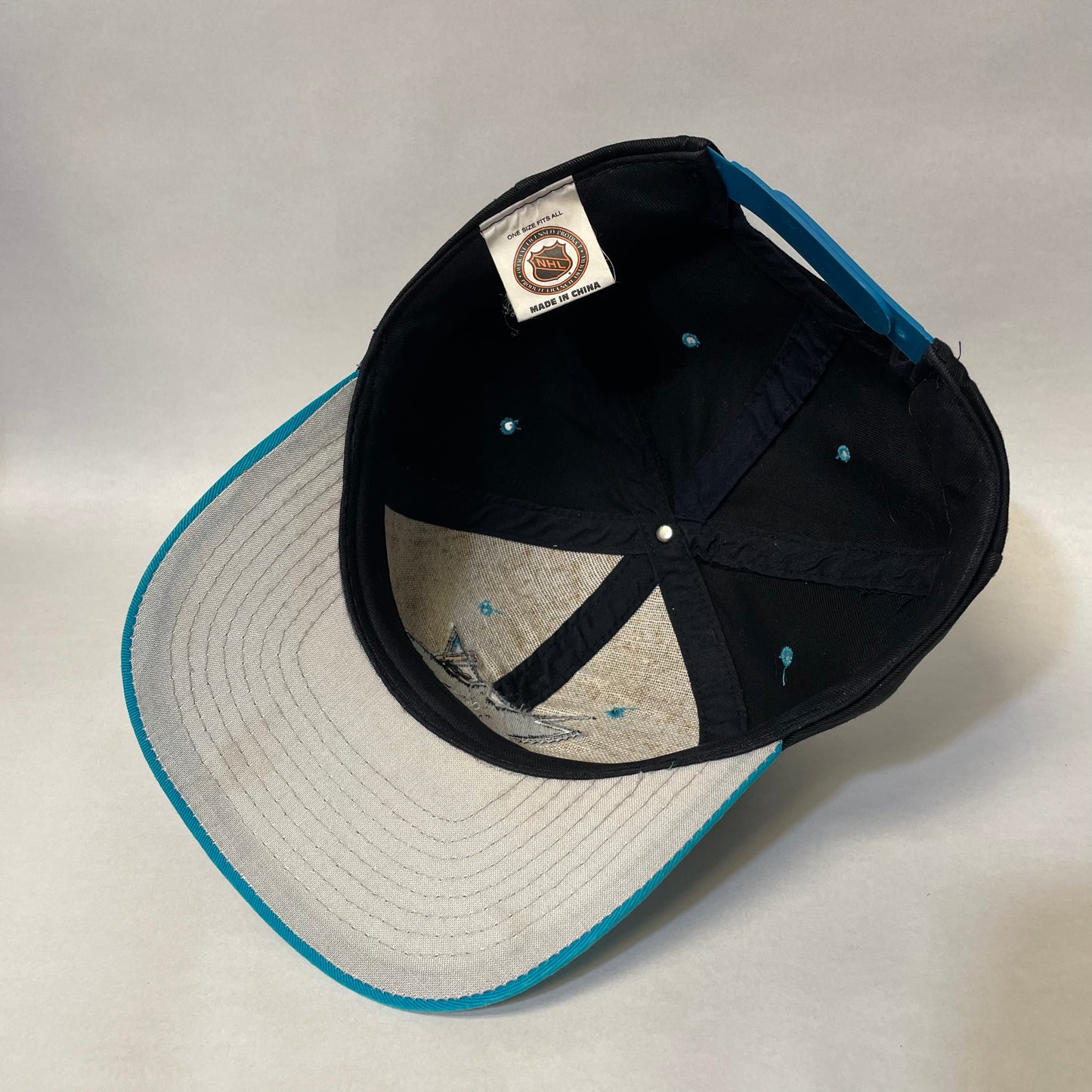 Vintage San Jose Sharks NHL Snapback