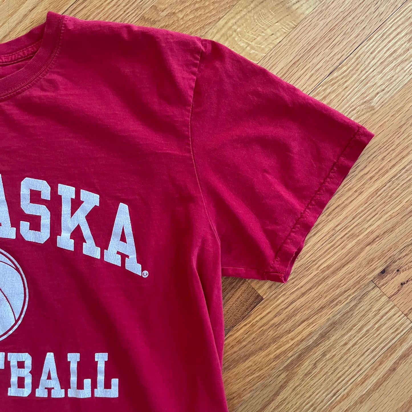 Nebraska Huskers Basketball Shirt L