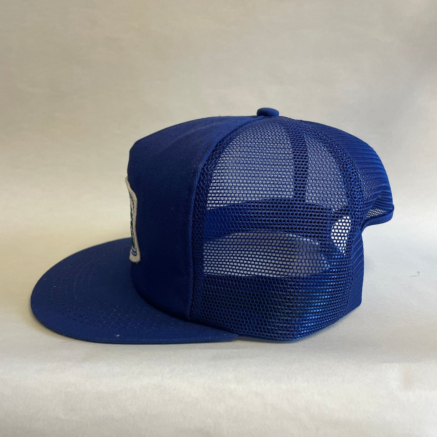 Vintage Sylvania Lamps Snapback Trucker Hat