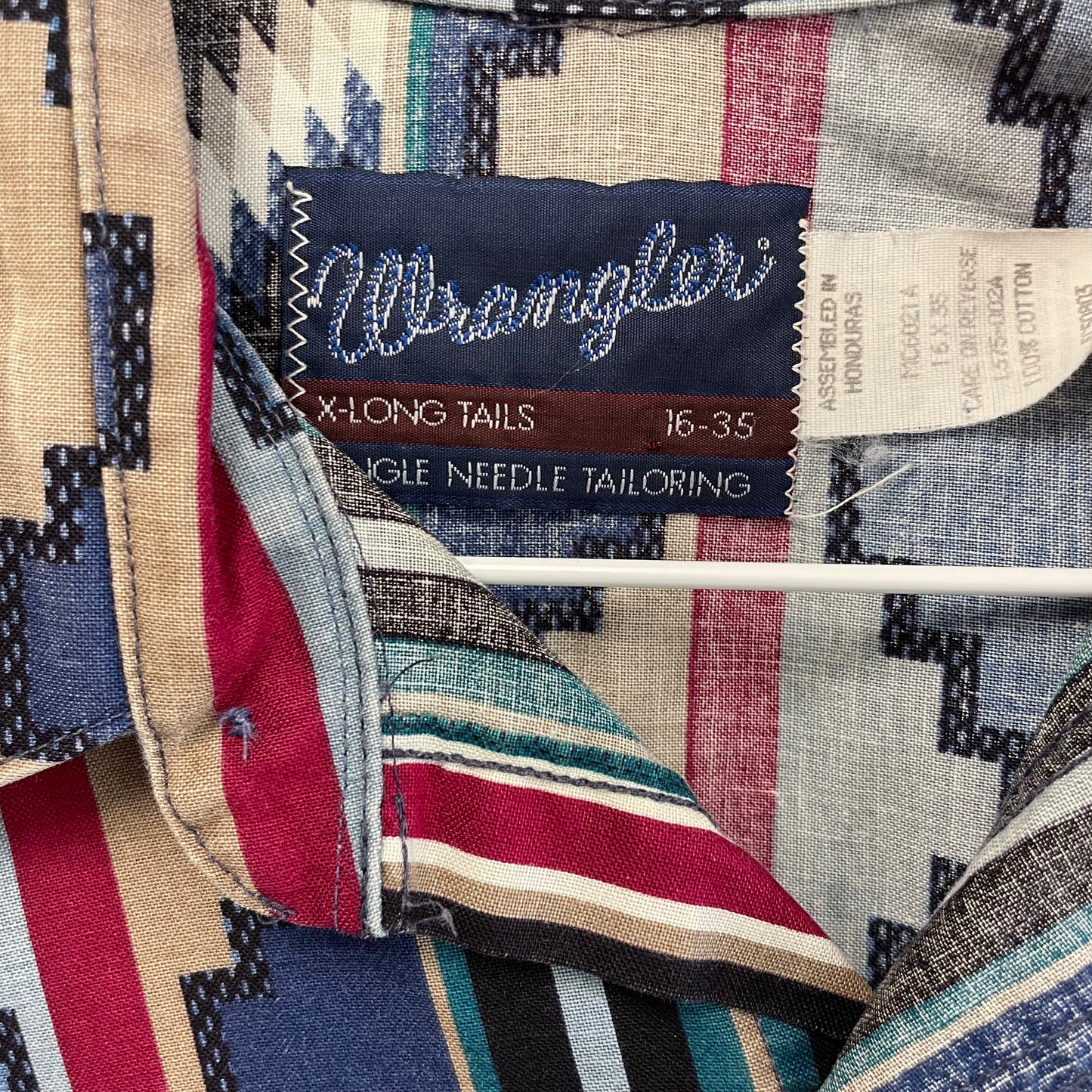 Vintage Wrangler Aztec Pearlsnap X-Long Tails 16-35 L