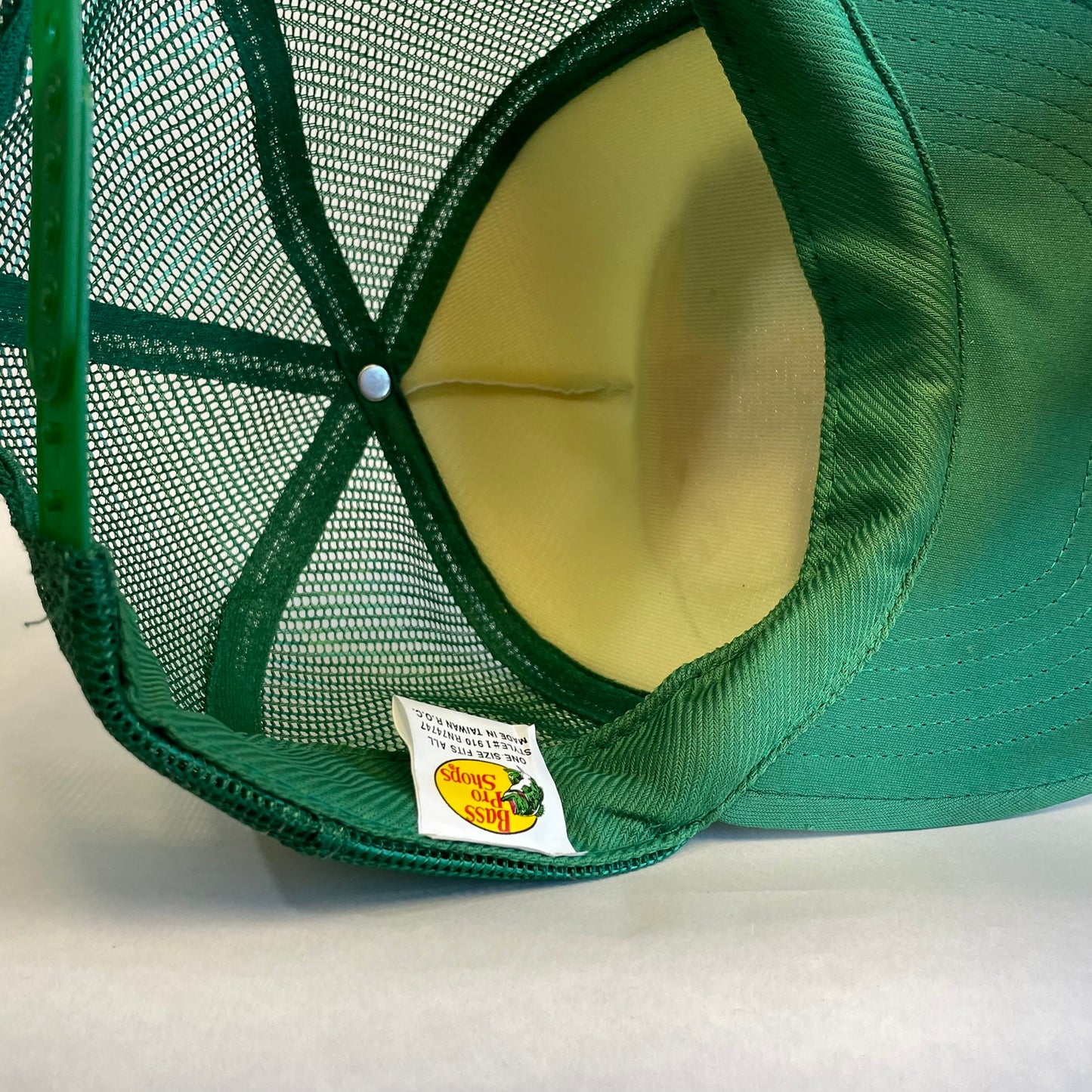 Vintage Bass Pro Shop Snapback hat