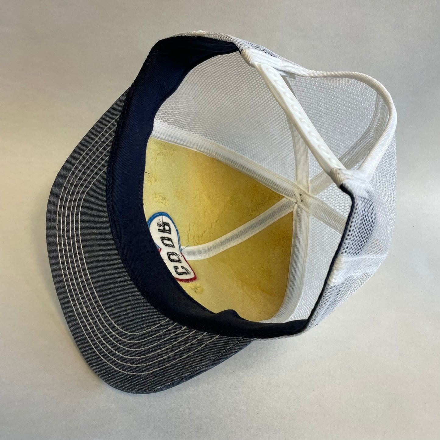 Vintage Coop Fairfield, NE Denim Snapback Hat *FLAW*