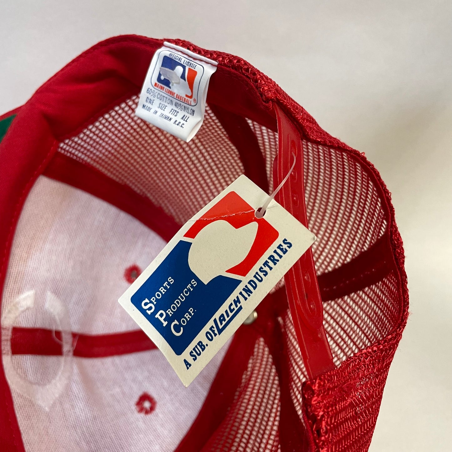 Vintage Cincinnati Reds Snapback (New with tags)