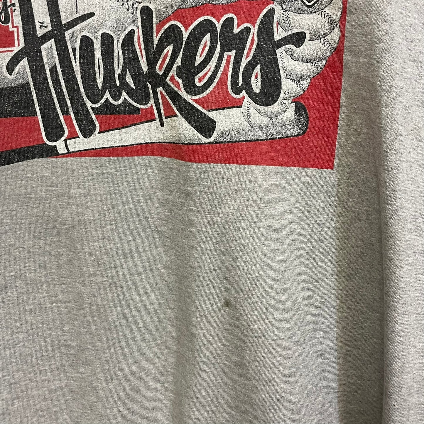 Vintage Nebraska Huskers 2001 College World Series Shirt XL
