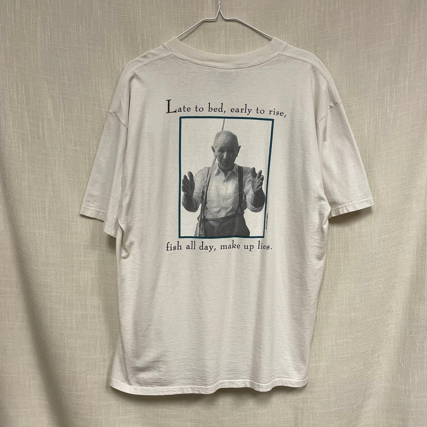 Vintage Go Fish 'Late to bed, early to rise, fish all day, make up lies" Shirt XL