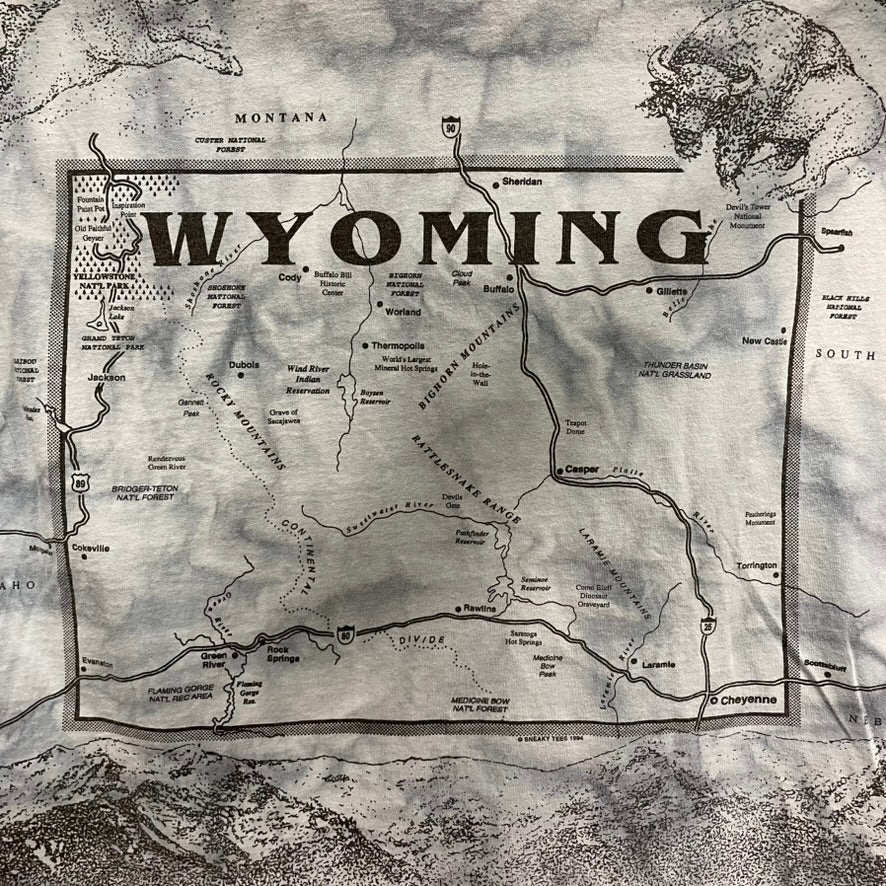 Vintage Wyoming AOP Shirt XL