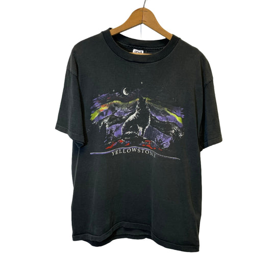 Vintage Yellowstone Wolf Shirt XL