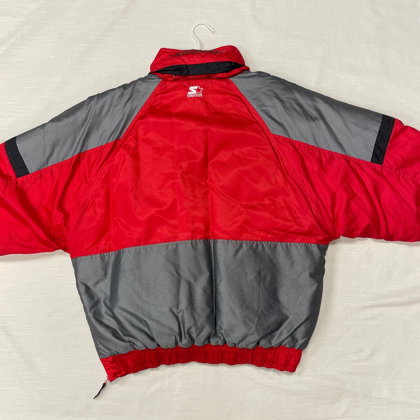 Vintage Nebraska Huskers STARTER Puffer Jacket L