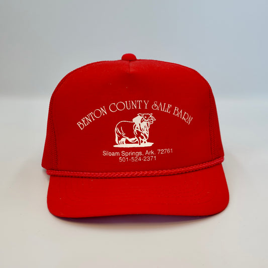 Vintage Benton County Sale Barn Siloam Springs Arkansas Snapbback Trucker Hat