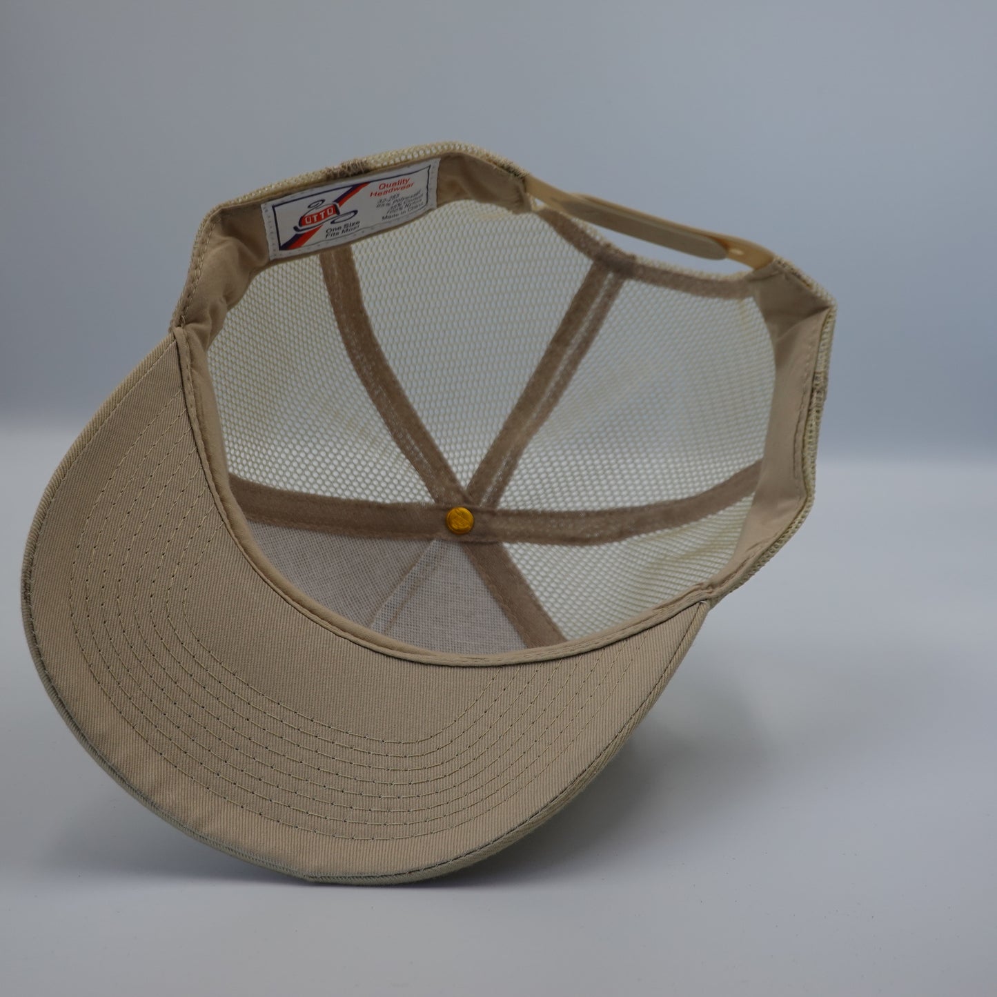 Vintage L & R Construction Marshall Missouri Snapback Trucker Hat