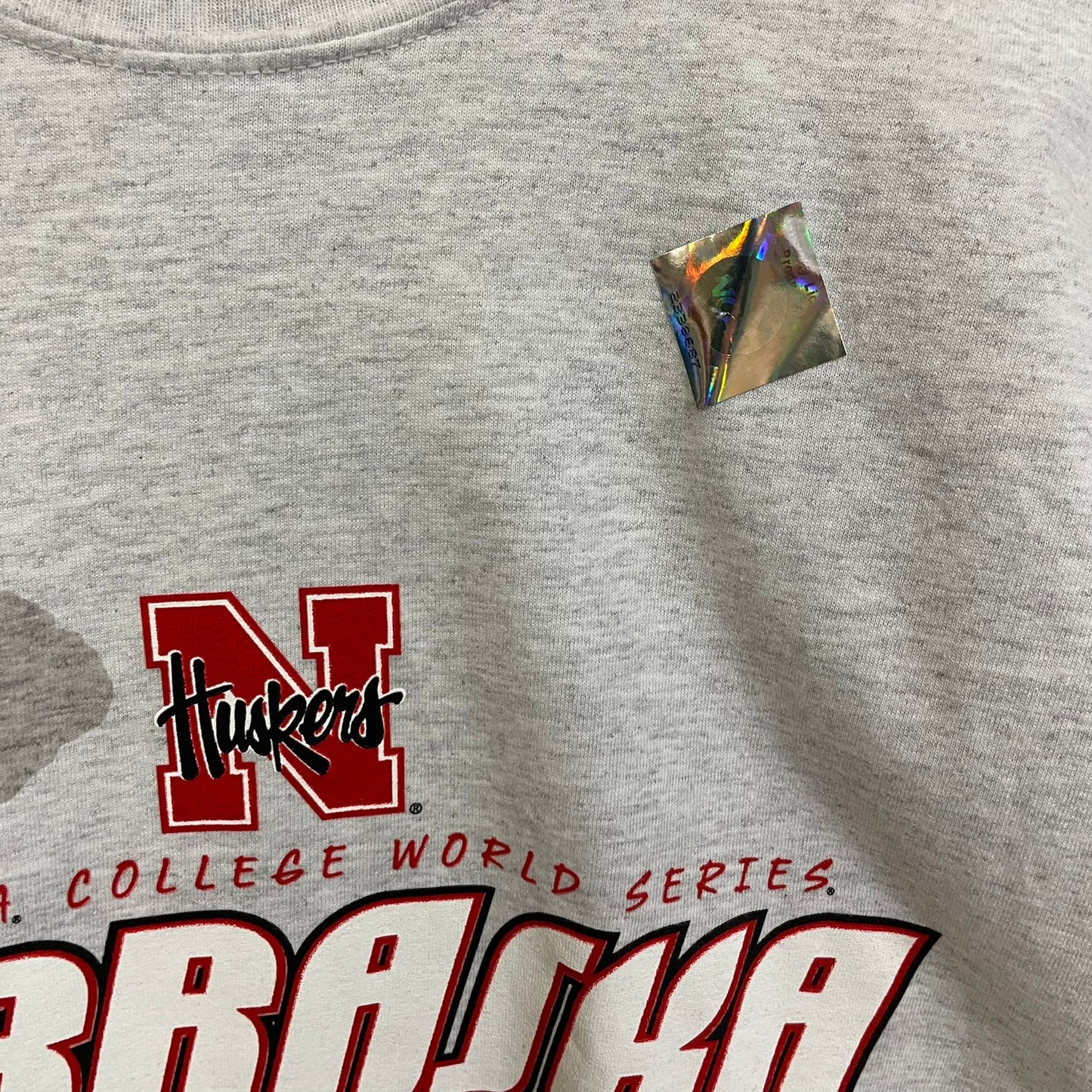 Vintage Nebraska Huskers 2001 College World Series Shirt XL