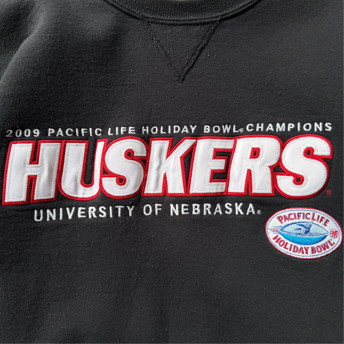 Vintage Nebraska Huskers Pacific Life Holiday Bowl Champions 2009 Crewneck - XL