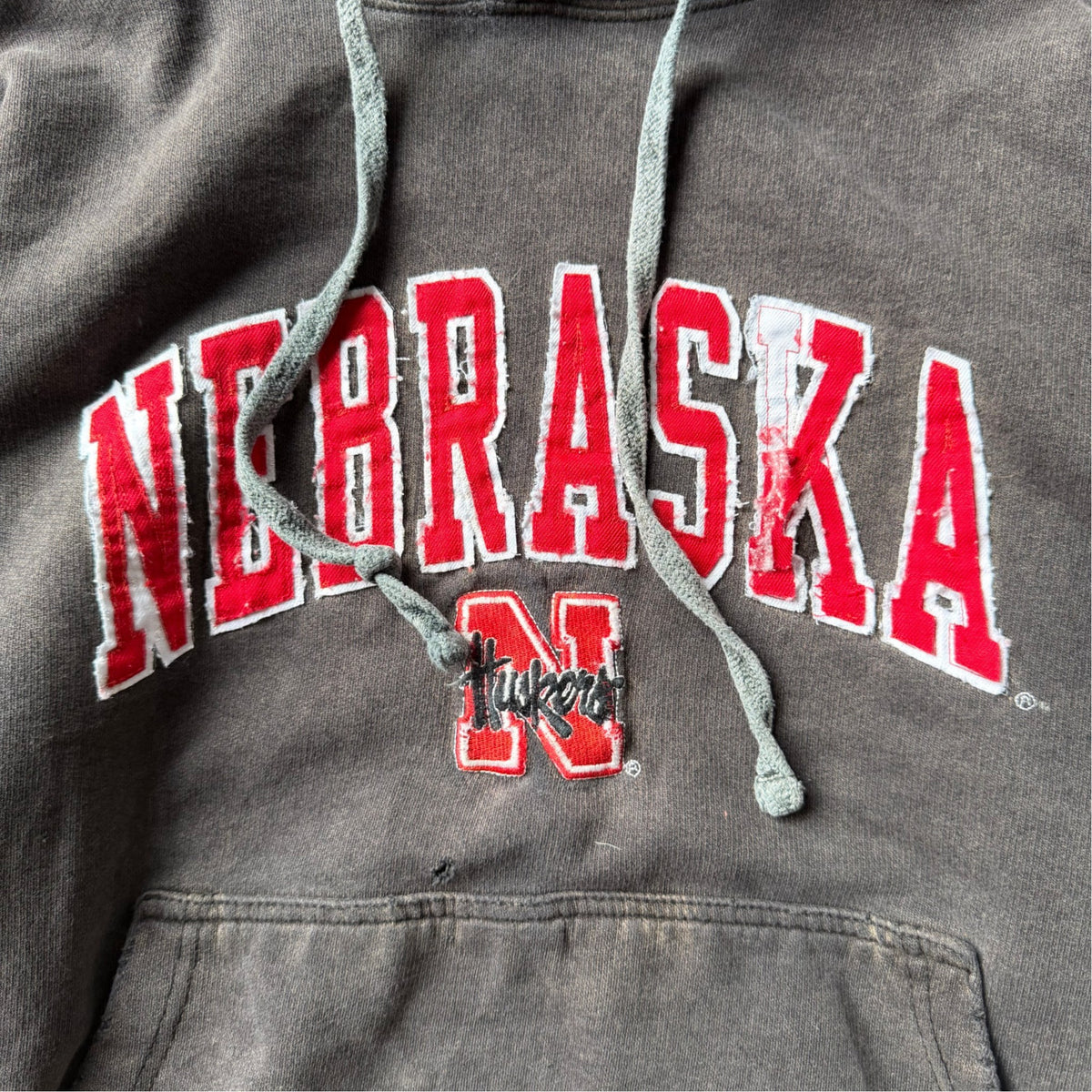 Vintage Nebraska Huskers Hoodie - L